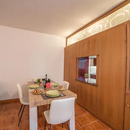 Flow Near & Centre - Happy Apartment Otranto